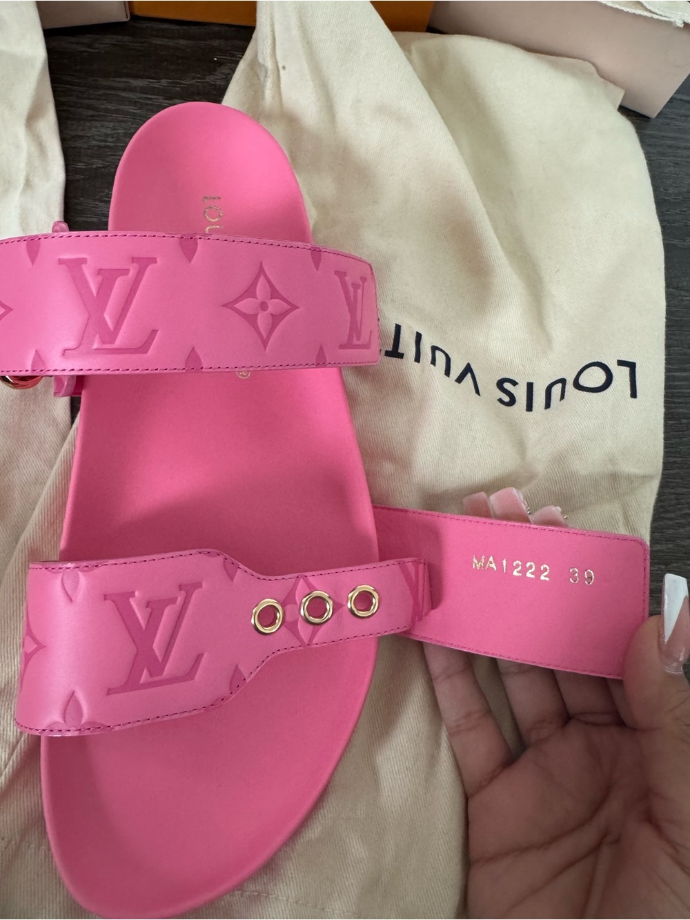 LV Calfskin Monogram Embossed Bom Dia Flat Mule Sandals - Picture 7 of 8
